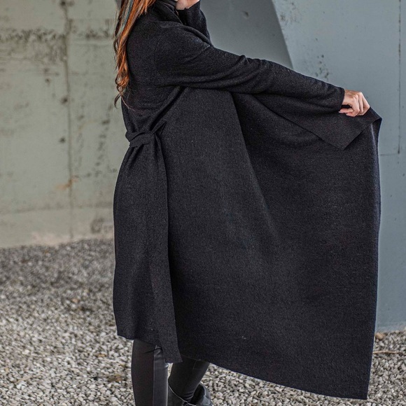 Etsy handmade wool long cardigan in Black - Picture 5 of 13